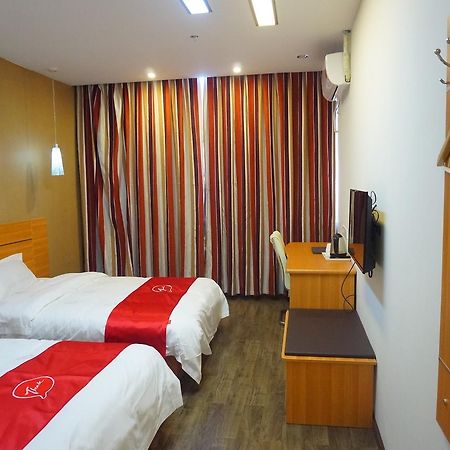 Thank Inn Chain Hotel Guizhou Zunyi Huichuan District Huichuan Avenue Exterior photo
